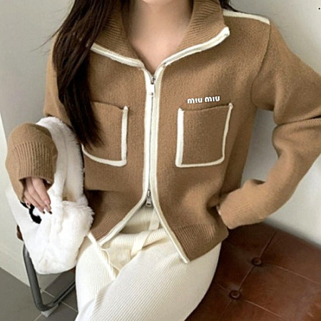 MIUMIU 트리밍 셔닐 투포켓 니트집업