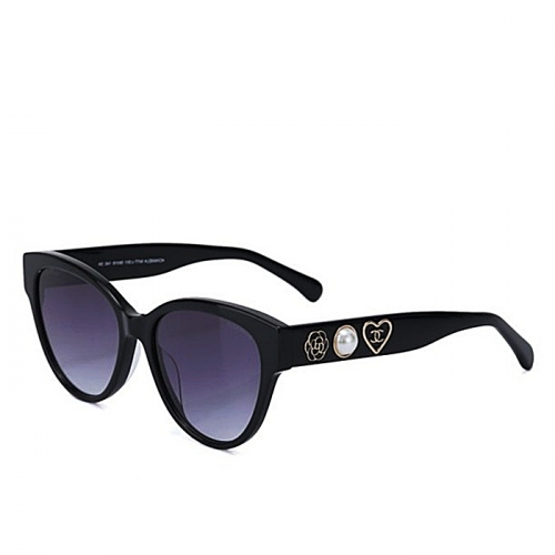 CHANEL 까멜리아로고 하트 진주 선글라스