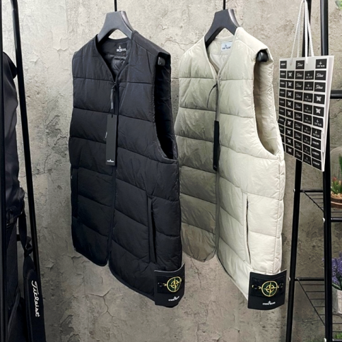 STONE ISLAND 브이 패딩 조끼