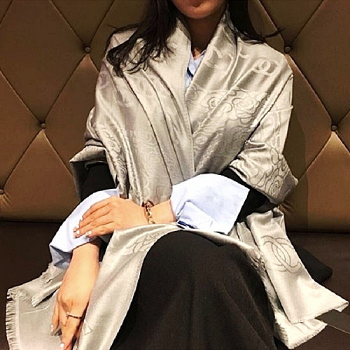 샤넬 CHANEL 로고 머플러