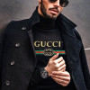 GUCCI 페이크 로고 터틀넥