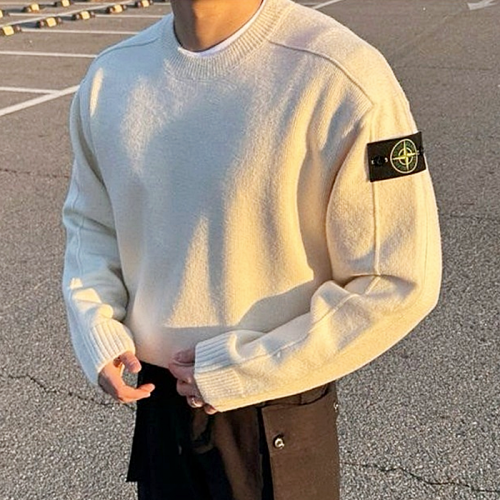 스톤아일*드 STONE ISLAND 절개 니트