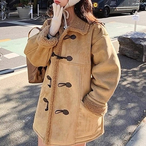 셀*느 CELINE 루이 무스탕 코트