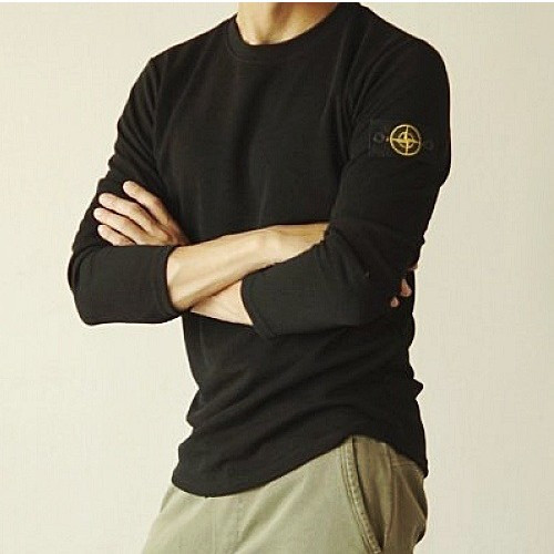 STONE ISLAND 니트지 라운드 티셔츠
