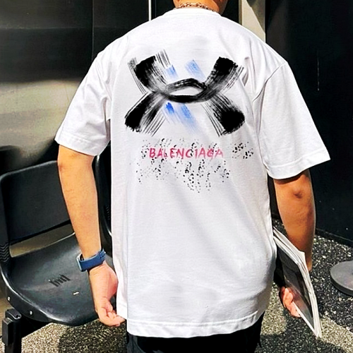 BALENCIAGA 엣지 클래식 레터링 로고 티셔츠