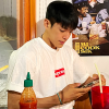 SUPREME 웨스트 할리우드 반팔 티셔츠