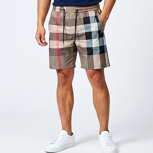 BURBERRY 노바 체크 반바지
