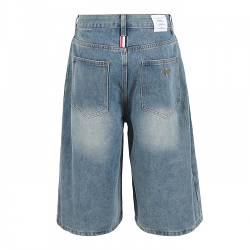 THOM BROWNE 중청 8부 사이드핀턱 버뮤다 팬츠
