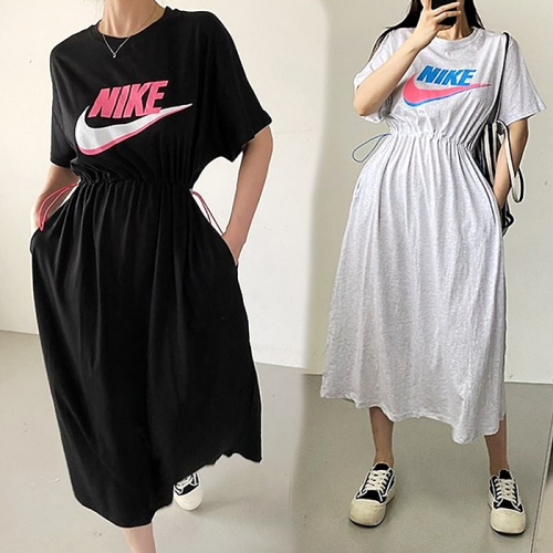 NIKE 더블 스우시 원피스