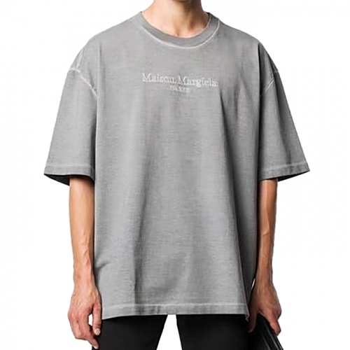 Maison Margiela 피그먼트 레터링 자수 티셔츠