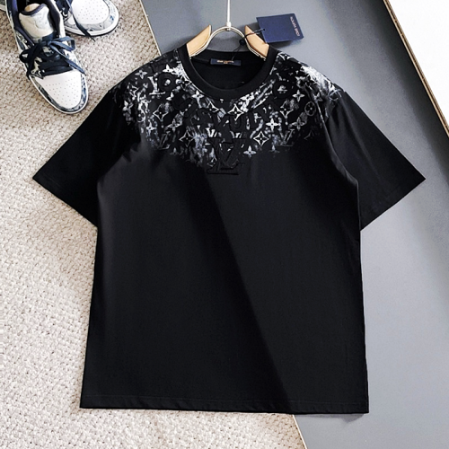 LOUIS VUITTON 그라데이션 자수 포인트 티셔츠