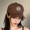 로에베 LOEWE 클래식 자수 볼캡