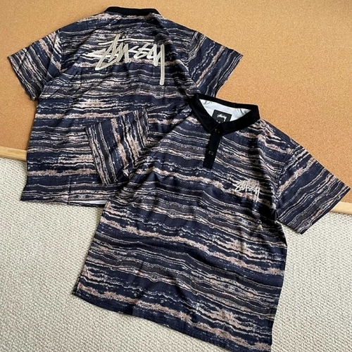STUSSY 언밸런스 패턴 PK 티셔츠