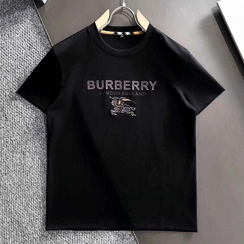 BURBERRY 기사도 로고 라운드 반팔