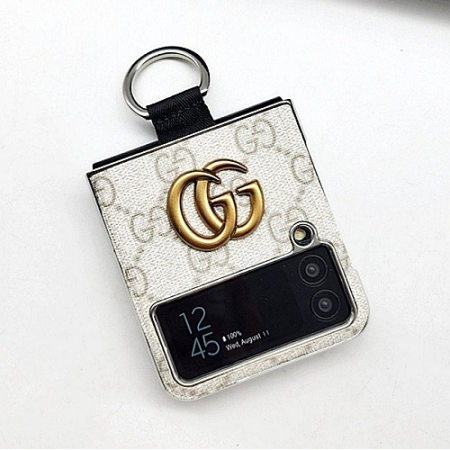 GUCCI 실버 테두리 링z플립
