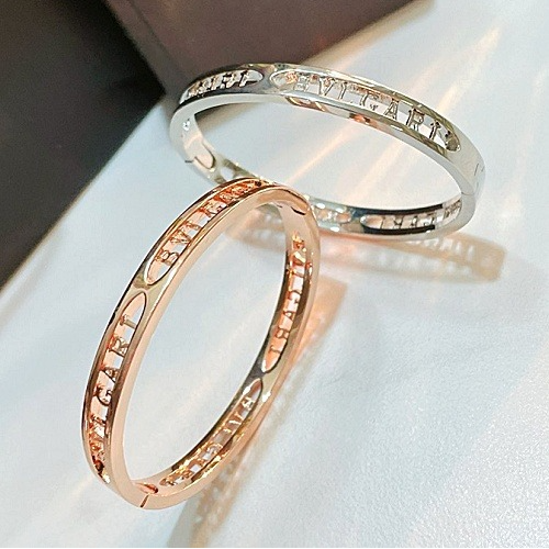 불*리 BULGARI 이니셜 팔찌