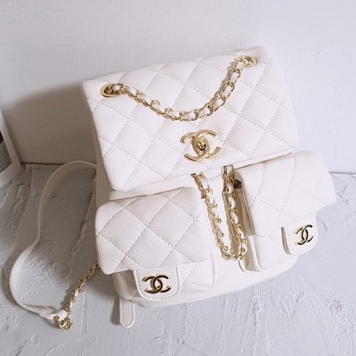 CHANEL 캐비어 체인 배낭 - 화이트