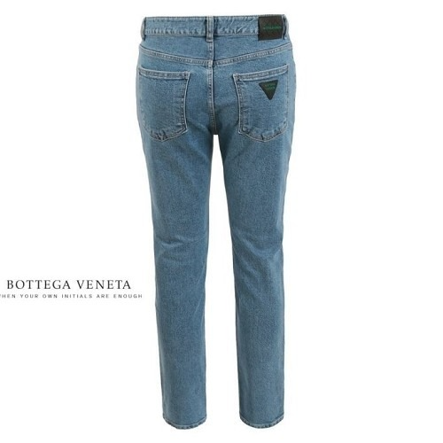 BOTTEGA VENETA 삼각 로고 슬림 일자진