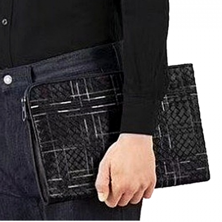 BOTTEGA VENETA 인트레치아토 체크 스티치 클러치
