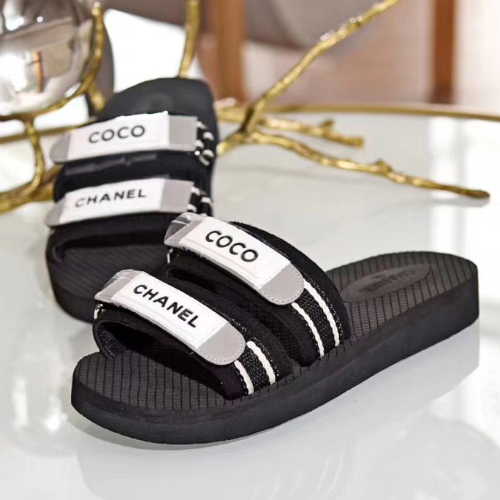 CHANEL 벨크로 로고 슬라이드 샌들