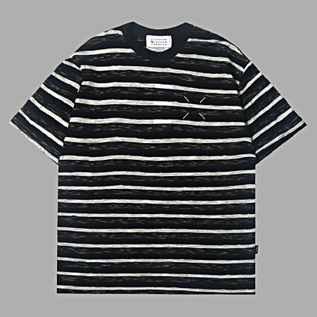 Maison Margiela 아티스트 라이프드 티셔츠