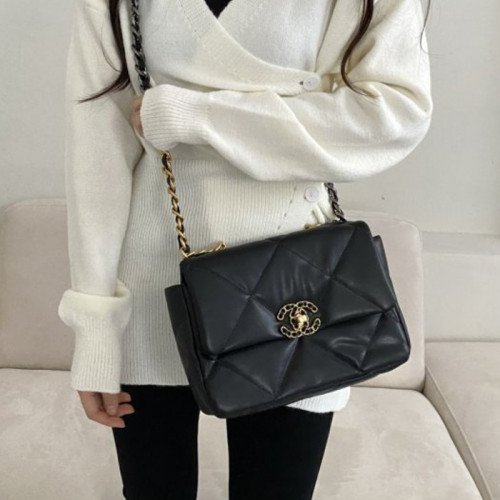 CHAN*L   19 WOC