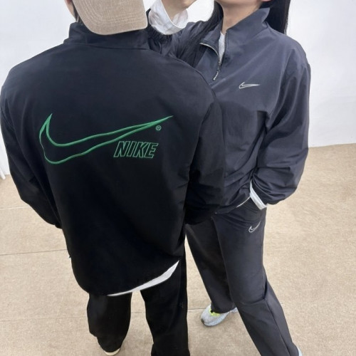 NIKE   로브 반집업 셋업